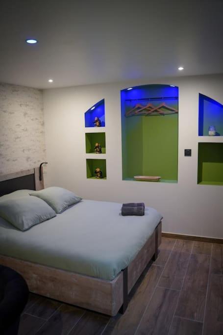 Nuit De La Sagesse "Jacuzzi Terrasse Et Parking Prive" Apartment Rouen Bagian luar foto