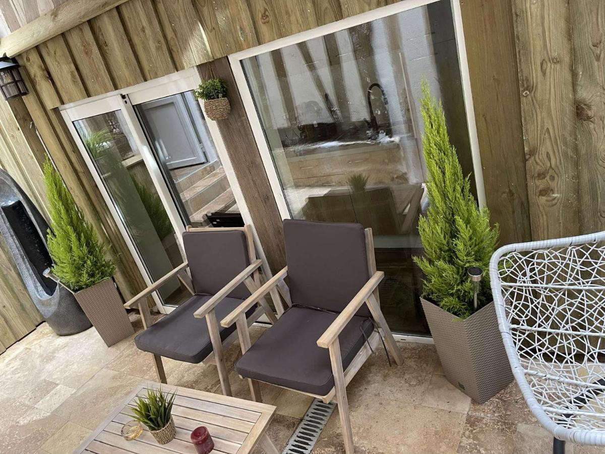 Nuit De La Sagesse "Jacuzzi Terrasse Et Parking Prive" Apartment Rouen Bagian luar foto